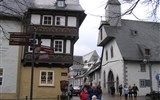 Goslar - Německo - Harc - Goslar, vpravo budova městského špitálu, 1254, slouží k témuž účelu dodnes