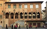 Poznáváme Toskánsko - Itálie - Pistoia, Palazzo Vescovi, konec 11.století