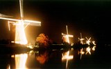 Amsterdam, advent a festival světel 2016 - Holandsko, noční mlýny