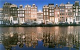 Amsterdam a Brusel, Antverpy a muzea - Holandsko - Amsterdam - země grachtů, obchodu, starých mistrů a jejich obrazů, kupeckých domů a to vše se odráží v duši místních lidí i na hladině kanálů