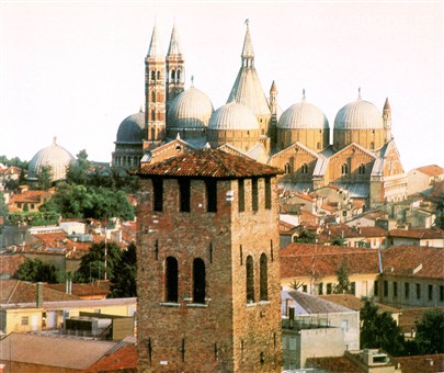 Itálie - Benátsko - Padova, bazilika Santa Giustina