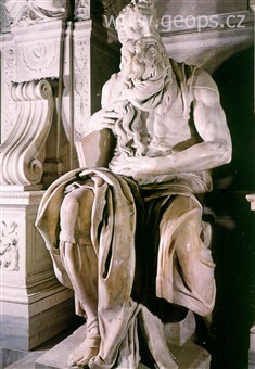 Itálie -  Řím - Michelangelova socha Mojžíše (1514-16) v S.Pietro in Vincoli