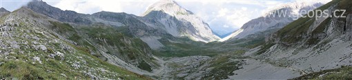 Itálie - Abruzzy - velkolepé panorama  Gran Sasso