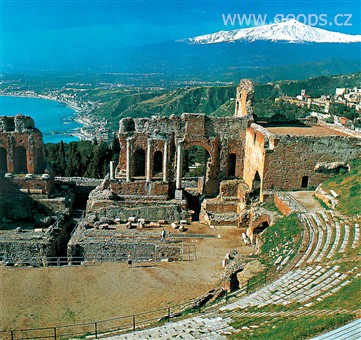 Itálie - Sicílie - Taormina, řecké divadlo a pohled na Etnu