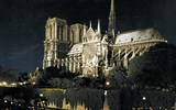 Májová Paříž - Francie - Paříž katedrála Notre Dame, 1163-1330, jeden z vrcholů gotiky
