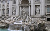 Řím a Vatikán letecky - Itálie - Řím - Fontána di Trevi, největší barokní kašna v Římě, 1732-62, N.Salvi