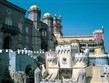 Portugalsko - Sintra - Palácio National da Pena, památka UNESCO, typický romantismus 19.století a směs stylů všech míst i zemí