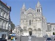 Francie - Atlantik - Poitiers, katedrála Notre Dame la Grande, románská z poloviny 11.stol, postavena za papeže Urbana II.