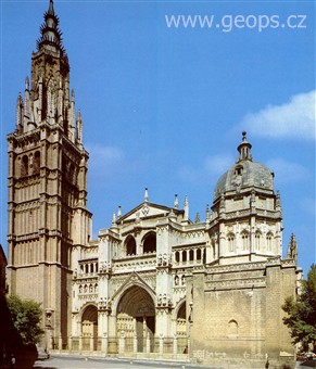 Španělsko - Toledo - katedrála, 1226-1493, gotická s platareskními prvky, dominuje městu