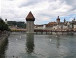 Švýcarsko - Luzern - Kapellbrücke, 120 m dlouhý most s vodárenskou věží z roku 1333