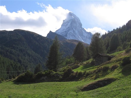 Švýcarsko - Matterhorn, 4478 m, 7. nejvyšší hora Evropy, ale také nejkrásnější alpský štít