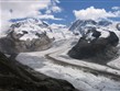 Švýcarsko - Gornergrat - ledovcový splaz poblíž konečné stanice ozubené železnice ze Zermattu, 3089 m nad mořem