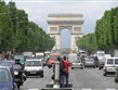 Do přírody pod stan - Francie, Paříž, Champs Elysées a Vítězný oblouk
