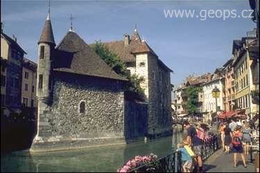 Francie - Annecy - malebné městečko s hradem