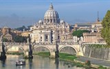 Řím, Vatikán, zahrady Tivoli, UNESCO - Itálie - Řím - bazilika sv.Petra, 1506-90, arch. Bramante, Rafael, Michelangelo, nejvyšší kupole na světě