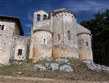 Itálie - Abruzzy - Bominaco, románský kostel