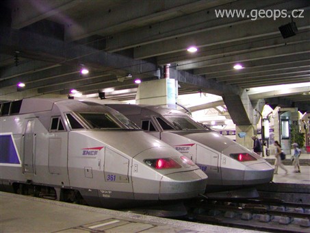Francie, Atlantik, rychlovlak TGV
