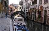 Benátky a ostrovy, koupání a Bienále architektury 2018 - Itálie -  Benátky - kanály v okolí Fondamenta de Pievan