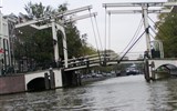 Jarní Benelux - Holandsko - Amsterdam - jeden z mnoha zvedacích mostů