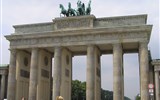 Berlín, velká muzejní a galerijní noc - Německo - Berlín - Braniborská brána, symbol země
