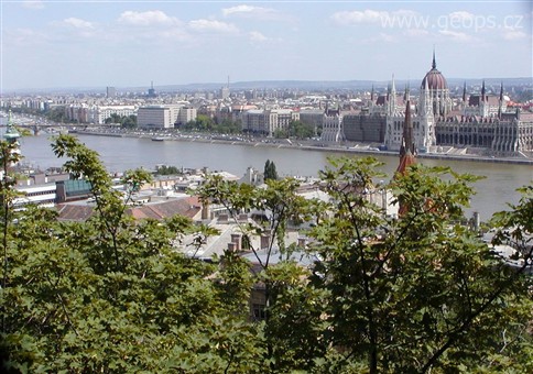Eurovíkendy - Maďarsko, Budapešť, pohled na Pešť s parlamentem