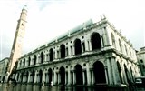 Krajem Lago di Garda a opera ve Veroně - Itálie, Benátsko, Vicenza, Palazzo della Ragione