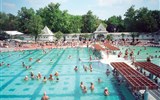 Předvánoční pobyt v termálech Harkány - Maďarsko, Harkány, lázně - venkovní bazén, celkový pohled