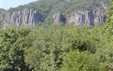 Národní park Balatonská vrchovina - Maďarsko - Badacsony - krajina čedičového masivu s mohutnými čedičovými sloupy