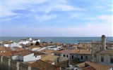 Velikonoční pohlednice z Provence a Marseille 2019 - Francie - Provence - Ste Marie de la Mer, pohled na městečko ze střechy kostela