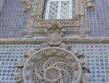 Portugalsko - Sintra, zámek, okno v typickém manuelském stylu