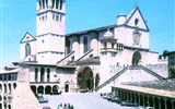 Umbrie a Toskánsko, slavnost čokolády v Perugii 2018 - Itálie - Assisi - bazilika San Francesco, proslulé poutní místo, místo uložení ostatků sv.Františka a sv.kláry
