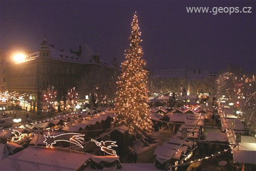 Rakousko - adventní trhy se svou kouzelnou atmosférou