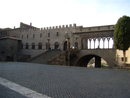 Itálie, Lazio, Viterbo, Papežský palác