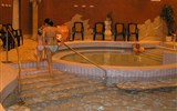 Wellness víkend v Egeru - Maďarsko, Eger, vnitřní krytý bazén hotelových termálních lázní