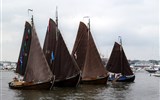Sail - Holandsko - Amsterdam, slavnost lodí Sail - středověké lodi brázdící nejen Středozemní moře, ale i siré oceány