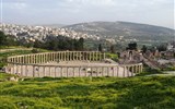 Památky UNESCO - Jordánsko - Jordánsko - Jerash - takzvané Oválné náměstí, centrum městského života v římské době