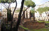 Řím, věčné město 2020 - Itálie - Řím - chrámový okrsek na Largo Argentina, chrám Fortuny a kruhový chrámek Giuturny
