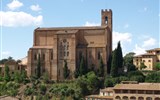 Pěšky po Toskánsku a údolí UNESCO Val d'Orcia 2020 - Itálie - Toskánsko - Siena, bazilika San Domenico, stavba zahájena 1226, rozšířena ve 14.století