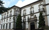 Porto, víno, památky a řeka Douro 2018 - Portugalsko - Braga - západní křídlo arcibiskupského paláce