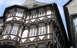 Goslar - Německo - Goslar - krásné hrázděné středověké domy, dnes je zde městská knihovna