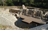 Butrint - Albánie - NP Butrint - arch.lokalita Butrint - ruiny římského divadla