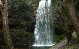Brecon Beacons - Velká Británie - Wales - NP Brecon Beacons - vodopád Sgwd Henrhyd (Wiki)