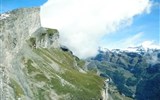 Ochutnávka Švýcarska s termály a turistikou 2018 - Švýcarsko - pohled z Gemmi Pass na Bernské Alpy