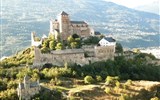 Ochutnávka Švýcarska s termály a turistikou 2018 - Švýcarsko - hrad v Sionu