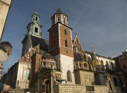 Polsko - Krakov - Wawel, Polsko - Krakow - katedrála původně románská, 1320-64 goticky přestavěna, později barokizována