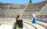Řím, Capri, Neapol, Pompeje, Amalfi s koupáním 2020 - Itálie - Pompeje - Velké divadlo, upraveno po zemětřesení 62 př.n.l., pro 5000 diváků
