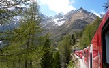 Švýcarské Alpy a horský vláček Bernina Express 2020 - Švýcarsko - Bernina express - od roku 2008 památka UNESCO