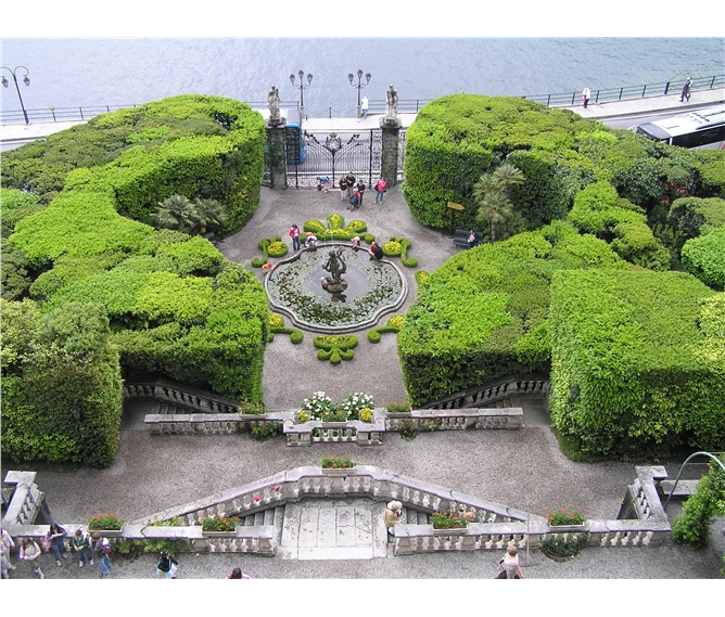 Nejkrásnější zahrady Itálie 2020 - Itálie - Lombardie-  překrásné zahrady u vily Charlotta