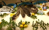 gastronomie Périgordu - Francie - Gaskoňsko - Agen, tržnice a ryby