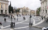 Řím, Vatikán, Ostia i Orvieto, po stopách Etrusků 2020 - Itálie - Řím - Piazza del Campidoglio (Kapitolské náměstí) navržené Michelangelem